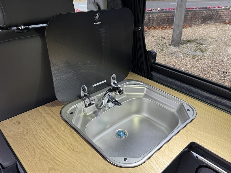 Volkswagen T6 T30 150 DSG LWB Highline 2.0 5dr Camper Automatic Diesel