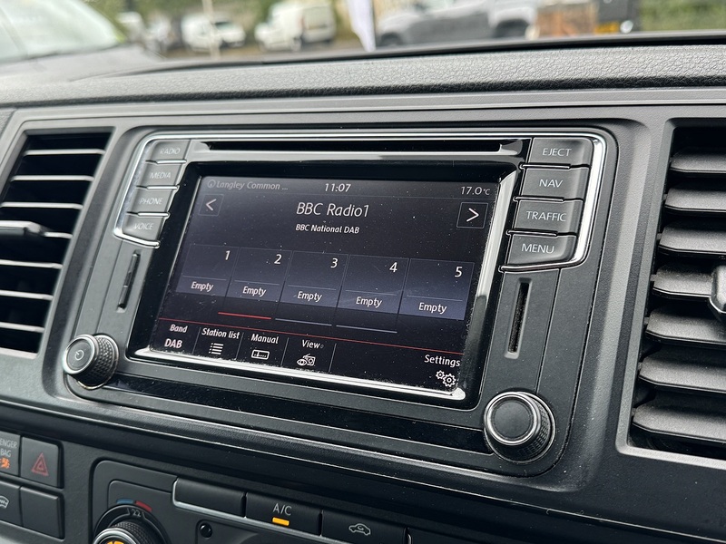 Volkswagen T6 T32 204 DSG SWB 2.0 Camper DSG Diesel