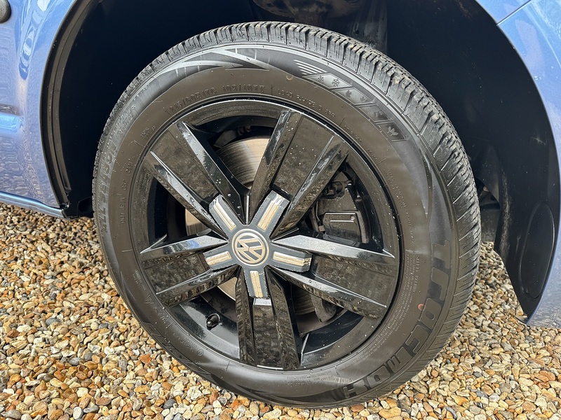 Volkswagen T6 T32 204 DSG SWB 2.0 Camper DSG Diesel