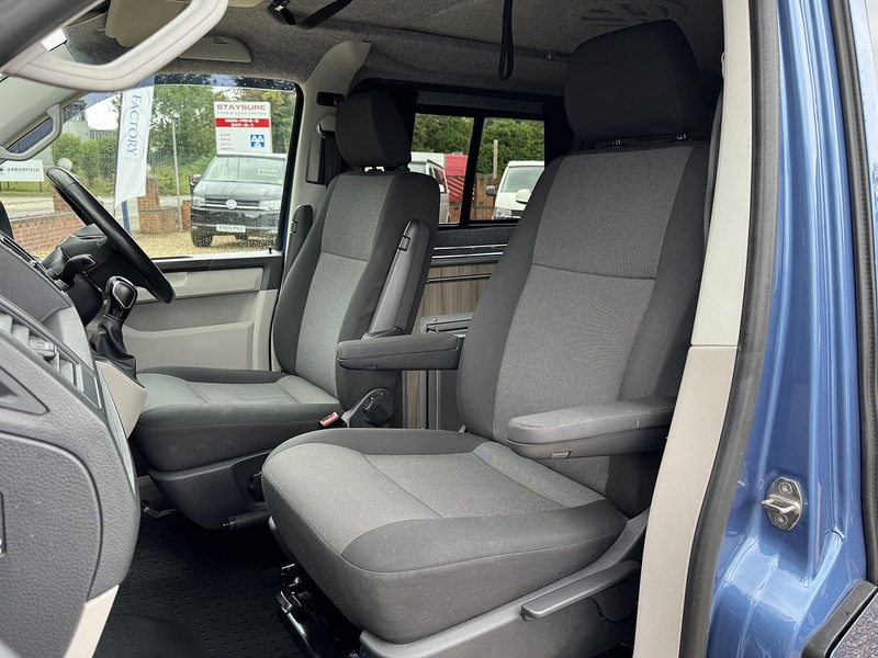 Volkswagen T6 T32 204 DSG SWB 2.0 Camper DSG Diesel