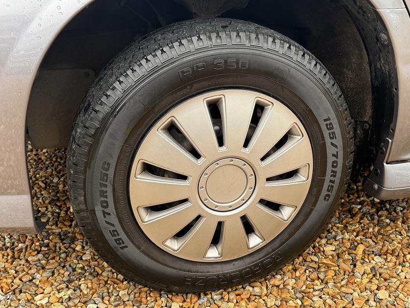 Mazda 2.0 Friendee 2.0 Camper Automatic Petrol