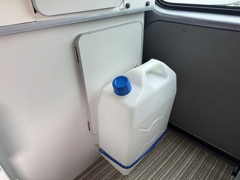 Mazda 2.0 Friendee 2.0 Camper Automatic Petrol