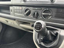 T6 T28 102 SWB 2.0 5dr Camper Manual Diesel