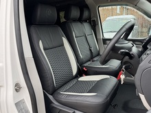 T6 T30 102 SWB 2.0 5dr Camper Manual Diesel