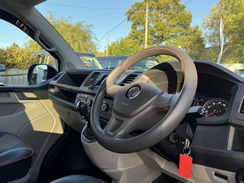 Volkswagen T6 T28 102 SWB 2.0 5dr Combi van Manual Diesel