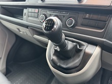 T6 T28 102 SWB Trendline 2.0 5dr Camper Manual Diesel