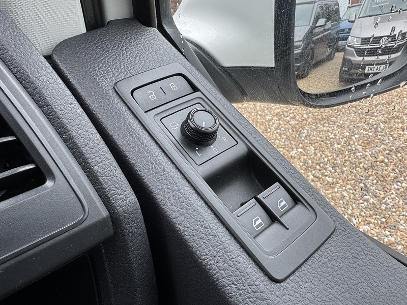 Volkswagen T6 T28 150 SWB Highline 2.0 5dr Camper Manual Diesel