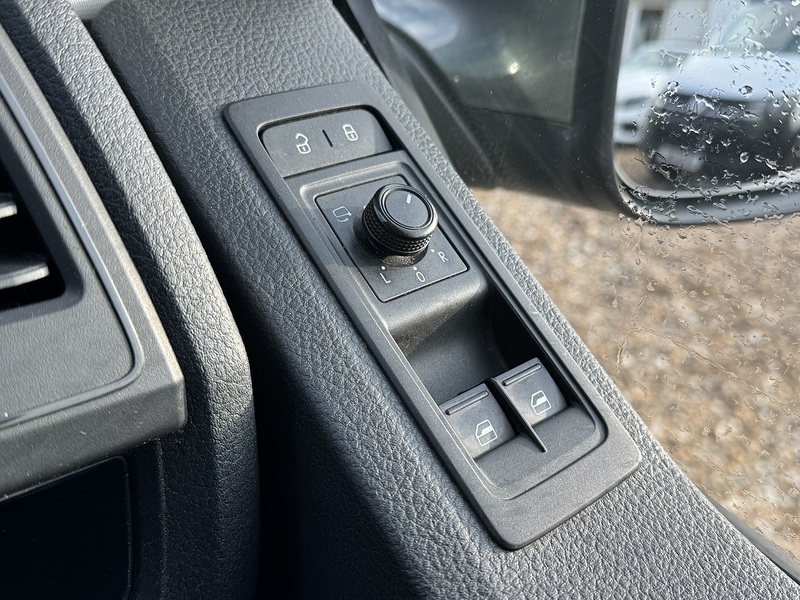 Volkswagen T6 T28 102 SWB 2.0 5dr Camper Manual Diesel