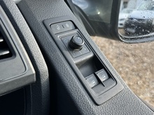 T6 T28 102 SWB 2.0 5dr Camper Manual Diesel