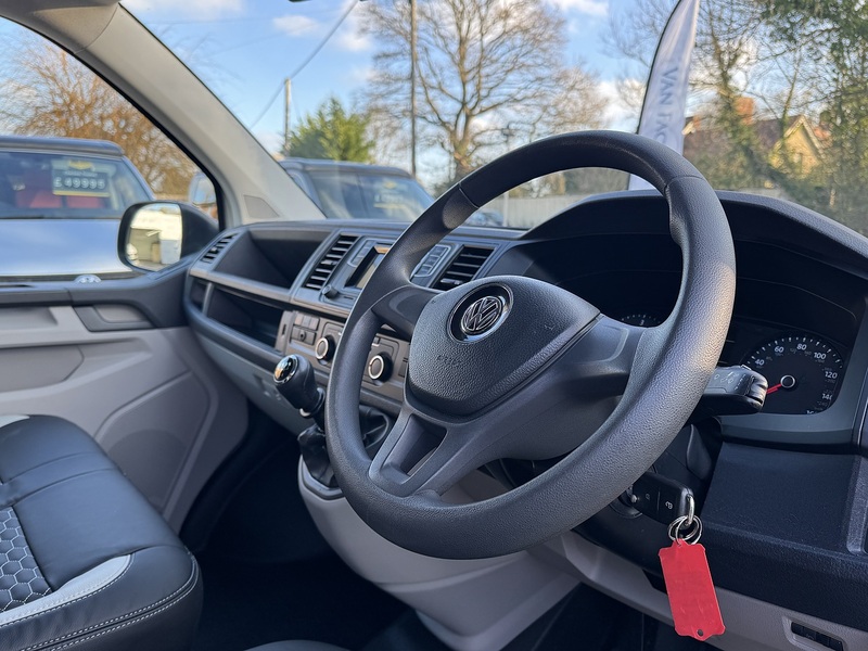 Volkswagen T6 T30 102 SWB 2.0 5dr Camper Manual Diesel