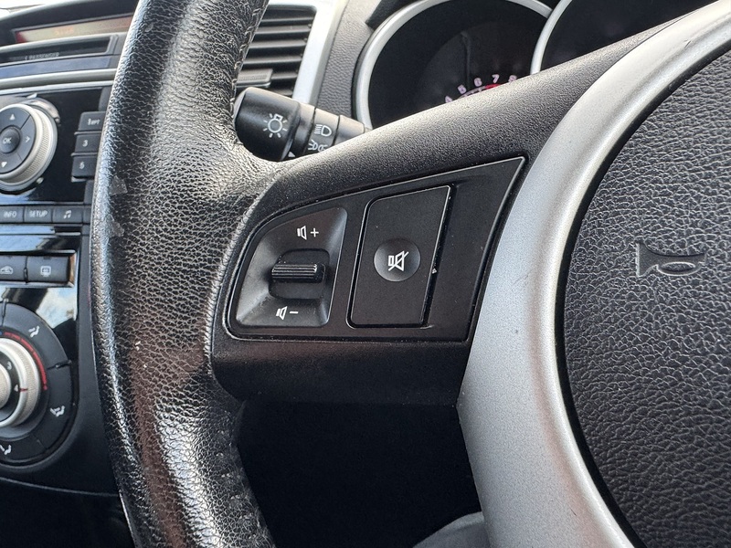 Kia 1.6 2 MPV 5dr Petrol Auto Euro 5 (123 bhp)