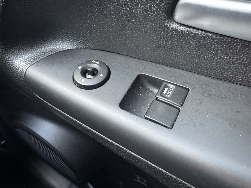 Kia 1.6 2 MPV 5dr Petrol Auto Euro 5 (123 bhp)