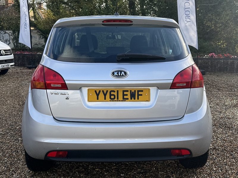 Kia 1.6 2 MPV 5dr Petrol Auto Euro 5 (123 bhp)