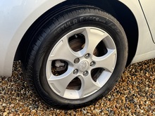 1.6 2 MPV 5dr Petrol Auto Euro 5 (123 bhp)