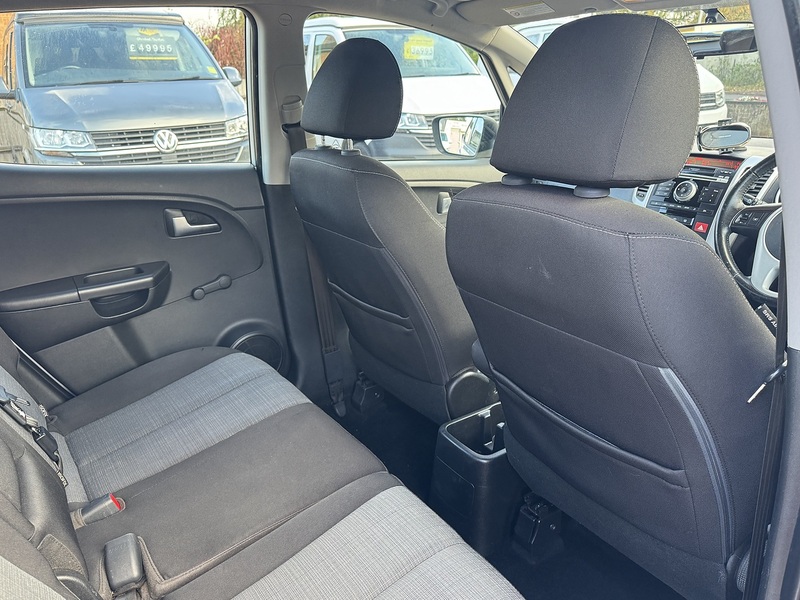 Kia 1.6 2 MPV 5dr Petrol Auto Euro 5 (123 bhp)