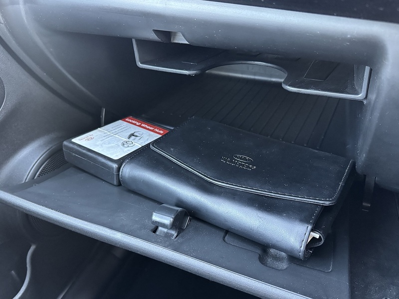 Kia 1.6 2 MPV 5dr Petrol Auto Euro 5 (123 bhp)