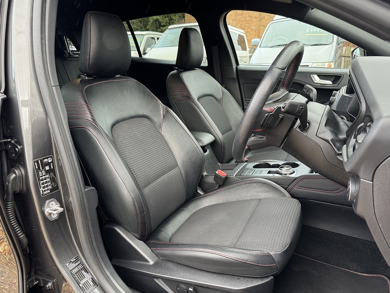 Ford 1.5 EcoBoost ST-Line X Automatic 1.5 5dr Estate Automatic Petrol