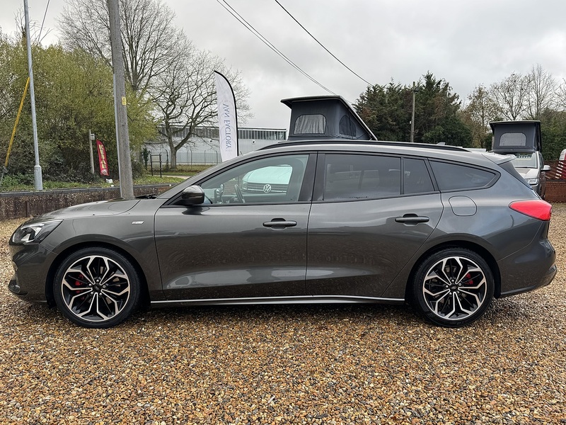 Ford 1.5 EcoBoost ST-Line X Automatic 1.5 5dr Estate Automatic Petrol