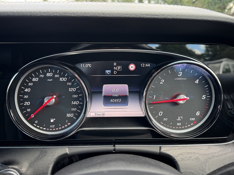 Mercedes-Benz 2.0 E220d AMG Line (Premium) Cabriolet 2dr Diesel G-Tronic+ Euro 6 (s/s) (194 ps)