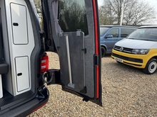 T6 T30 SWB 102 2.0 5dr Camper Manual Diesel