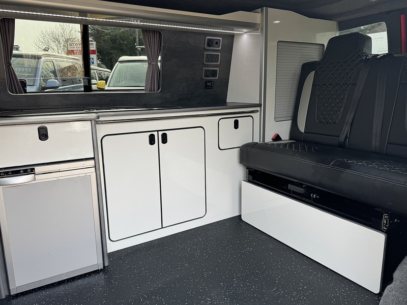 Volkswagen T6 T30 SWB 102 2.0 5dr Camper Manual Diesel