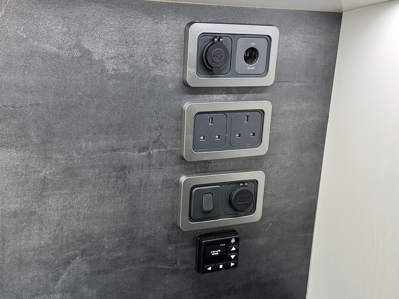 Volkswagen T6 T30 SWB 102 2.0 5dr Camper Manual Diesel