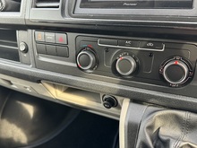 T6 T30 SWB 102 2.0 5dr Camper Manual Diesel