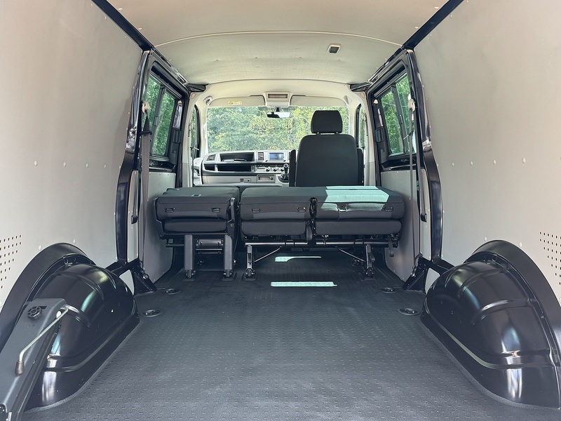 Volkswagen T6 T32 150 Highline 2.0 5dr Combi Van Manual Diesel