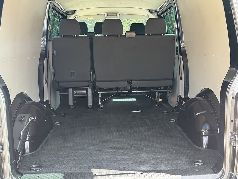 Volkswagen T6 T32 150 Highline 2.0 5dr Combi Van Manual Diesel