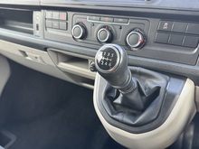 T6 T32 150 Highline 2.0 5dr Combi Van Manual Diesel