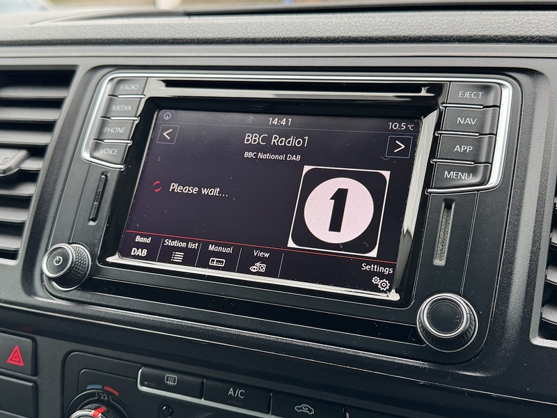 Volkswagen T6 T32 204 BiTdi DSG SWB 2.0 5dr Camper Automatic Diesel