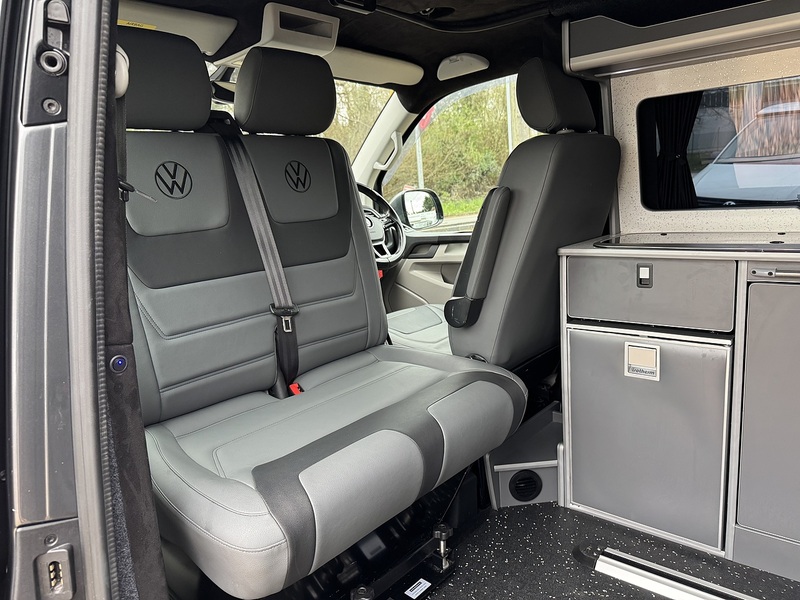 Volkswagen T6 T32 204 BiTdi DSG SWB 2.0 5dr Camper Automatic Diesel