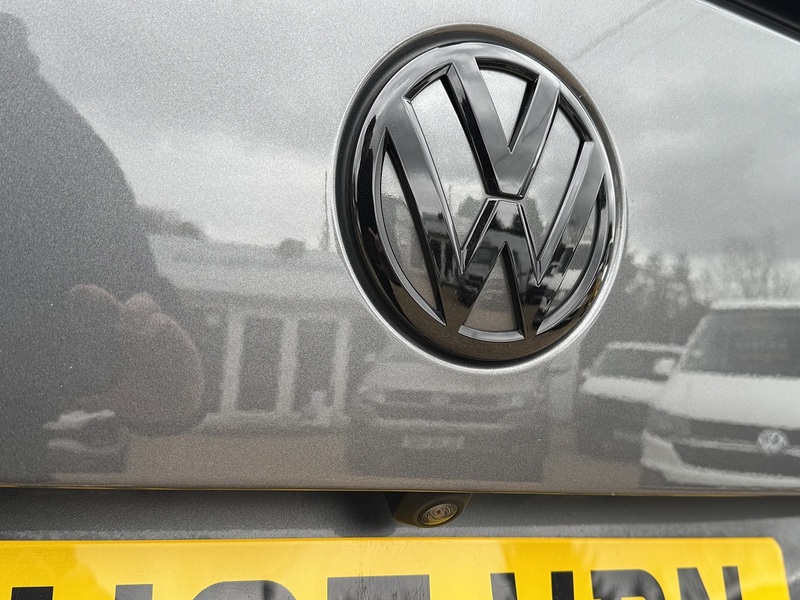 Volkswagen T6 T32 204 BiTdi DSG SWB 2.0 5dr Camper Automatic Diesel