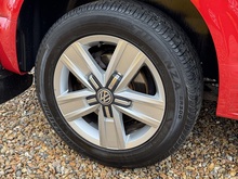 2.0 BiTDI T30 BlueMotion Tech Highline Kombi Double Cab 5dr Diesel DSG FWD SWB Euro 6 (s/s) (204 ps)