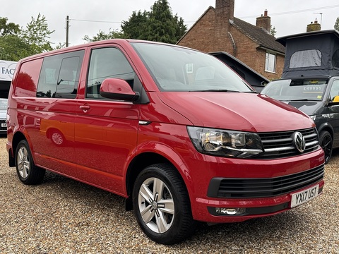 Volkswagen 2.0 BiTDI T30 BlueMotion Tech Highline Kombi Double Cab 5dr Diesel DSG FWD SWB Euro 6 (s/s) (204 ps)