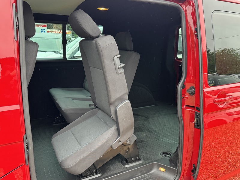 Volkswagen 2.0 BiTDI T30 BlueMotion Tech Highline Kombi Double Cab 5dr Diesel DSG FWD SWB Euro 6 (s/s) (204 ps)