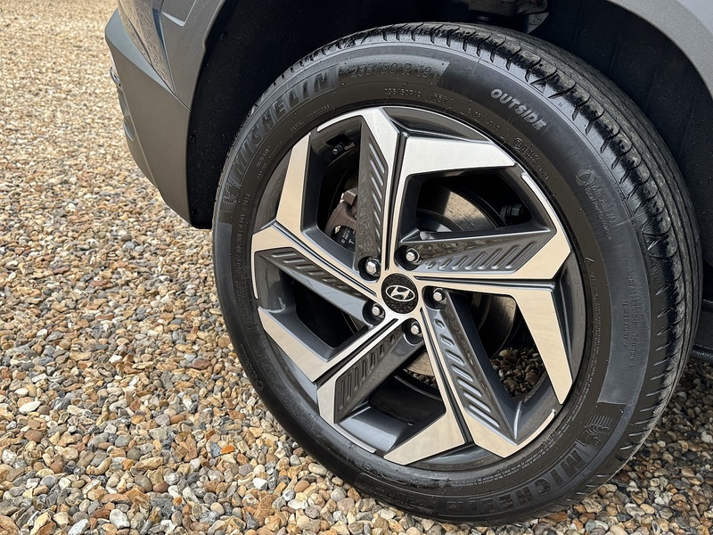 Hyundai 1.6 h T-GDi Ultimate SUV 5dr Petrol Hybrid Auto Euro 6 (s/s) (230 ps)