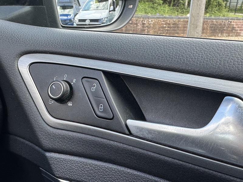 Volkswagen Match Tdi Bluemotion Technology Dsg Hatchback 1.6 Semi Auto Diesel