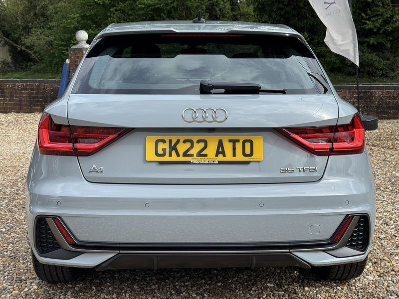 Audi 1.5 TFSI 35 S line Sportback 5dr Petrol S Tronic Euro 6 (s/s) (150 ps)