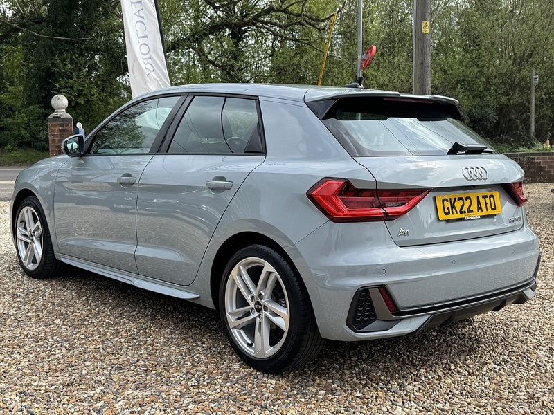 Audi 1.5 TFSI 35 S line Sportback 5dr Petrol S Tronic Euro 6 (s/s) (150 ps)