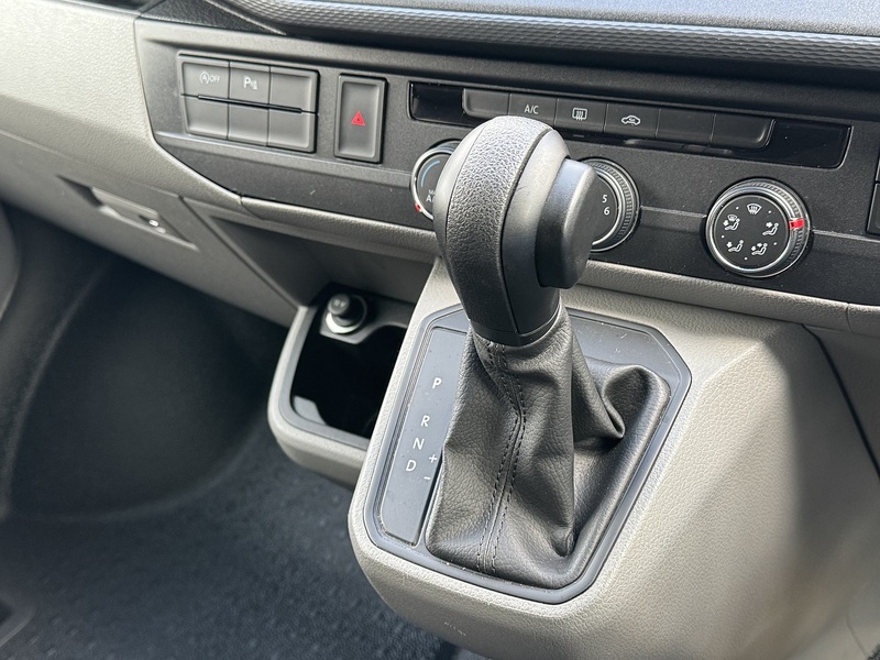 Volkswagen T6.1 T28 150 DSG LWB Highline 2.0 5dr Camper Automatic Diesel