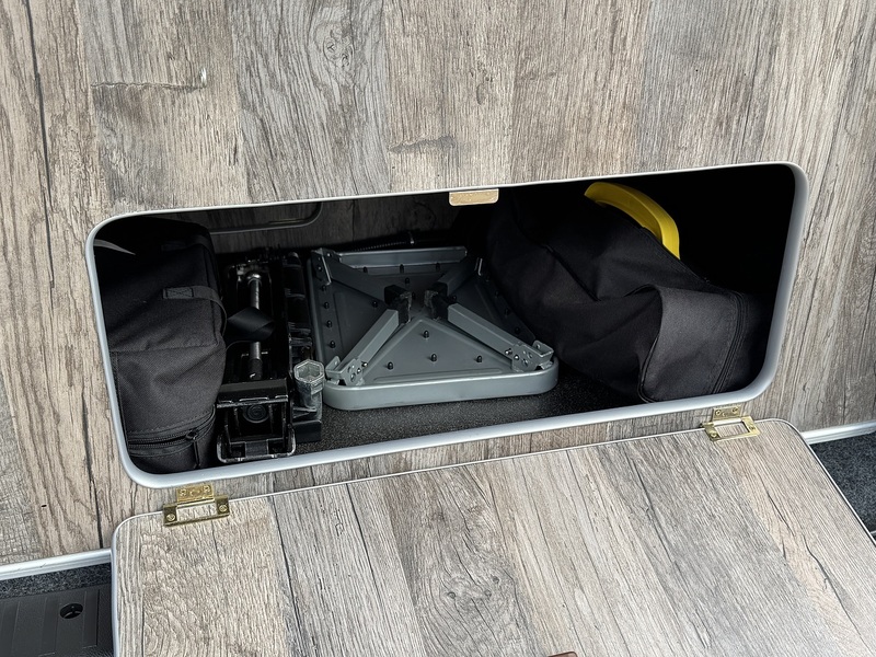 Volkswagen T6.1 T28 150 DSG LWB Highline 2.0 5dr Camper Automatic Diesel