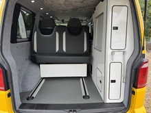 T6 T32 150 SWB Camper 2.0 Manual Diesel
