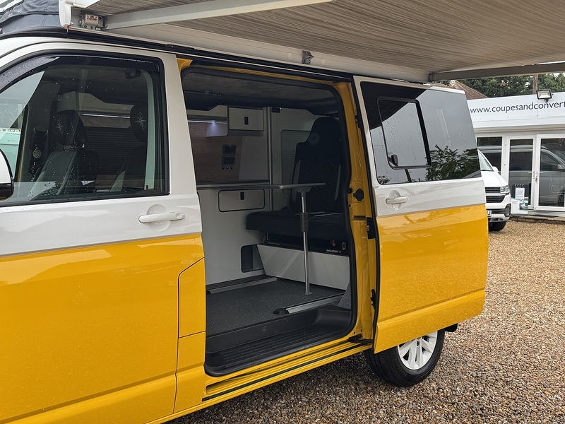 Volkswagen T6 T32 150 SWB Camper 2.0 Manual Diesel