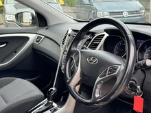 1.6 CRDi Blue Drive SE Hatchback 5dr Diesel DCT Euro 6 (s/s) (110 ps)