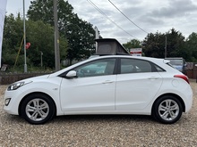 1.6 CRDi Blue Drive SE Hatchback 5dr Diesel DCT Euro 6 (s/s) (110 ps)