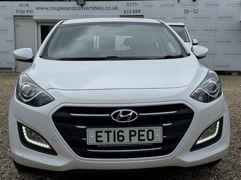 Hyundai 1.6 CRDi Blue Drive SE Hatchback 5dr Diesel DCT Euro 6 (s/s) (110 ps)