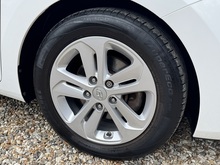 1.6 CRDi Blue Drive SE Hatchback 5dr Diesel DCT Euro 6 (s/s) (110 ps)