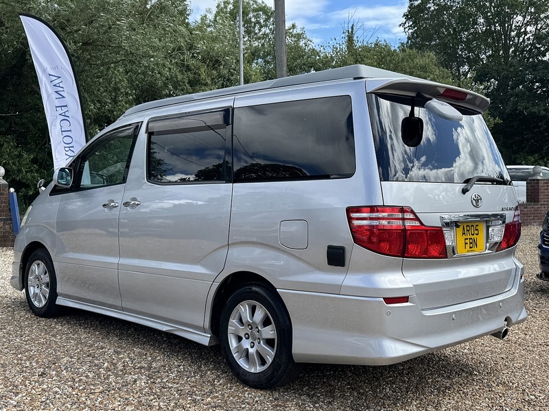 Toyota 2.4 Automatic 2360 5dr Motor Caravan Automatic Petrol