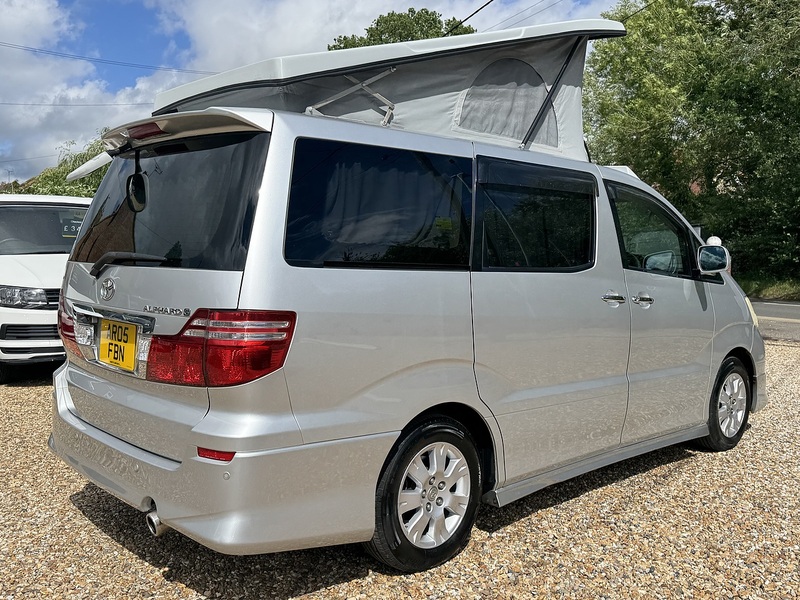 Toyota 2.4 Automatic 2360 5dr Motor Caravan Automatic Petrol